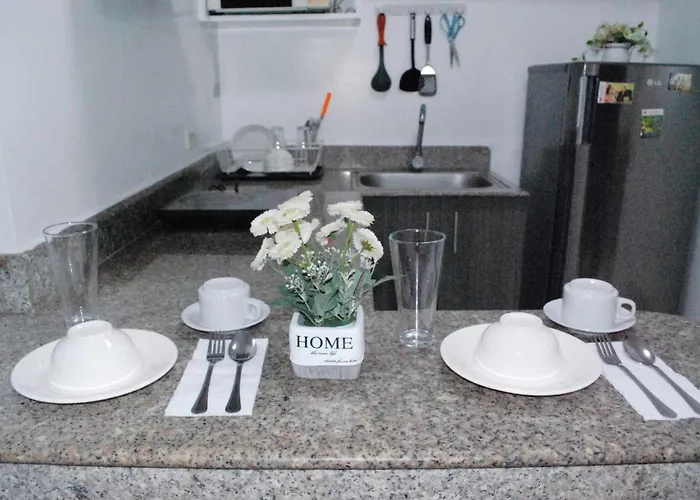 Brianna's Haven Apartahotel Manila